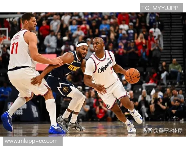 快船损害声誉背后真相揭示保罗的相处难度引发深思 快船损害声誉背后真相揭示保罗的相处难度引发深思