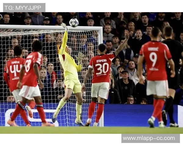 马卡回顾巴萨与切尔西经典对决穆帅怒斥梅西小白绝平瞬间